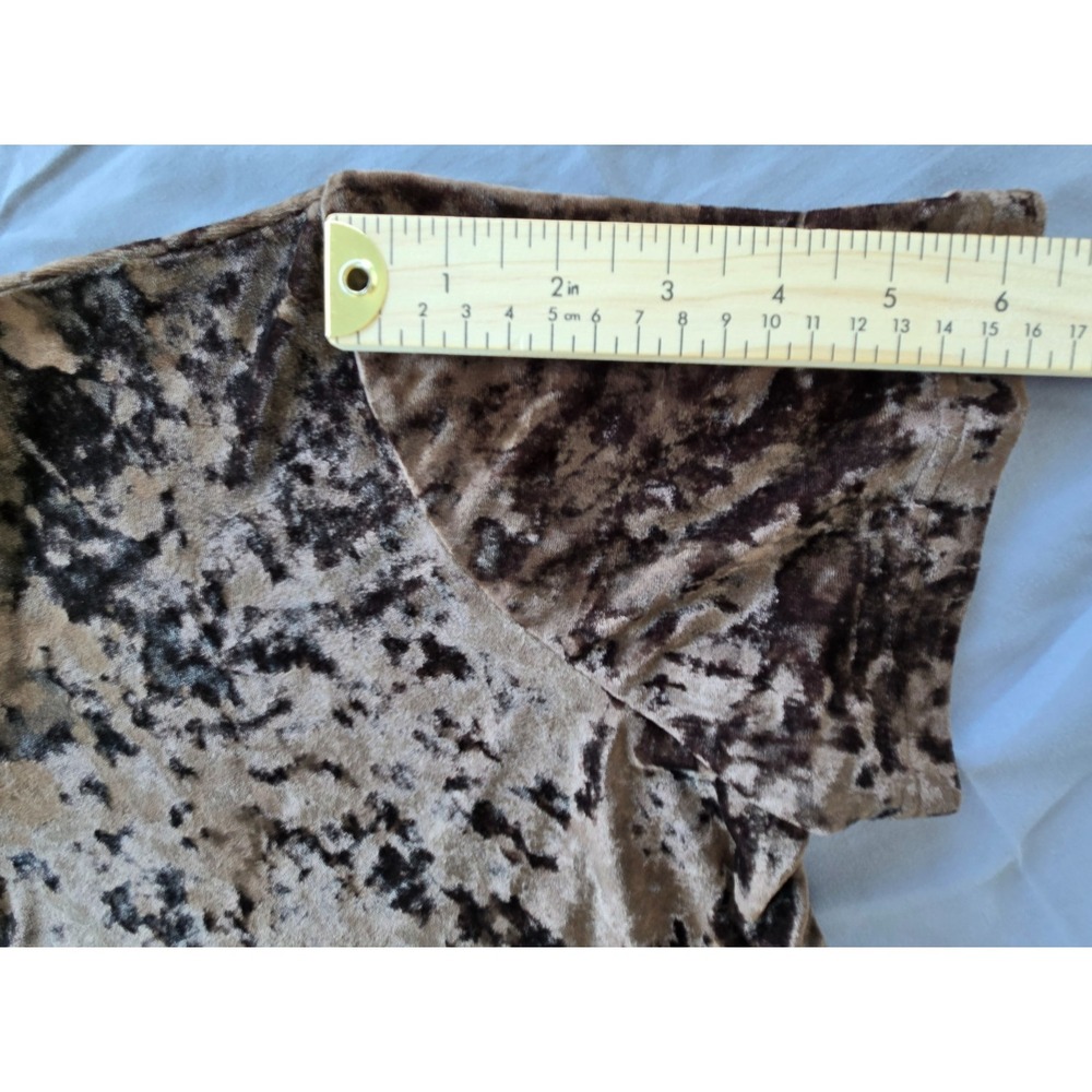 Vintage Origins Brown Velvet V Neck T-shirt W Sz S Gothic Whimsy Y2K Festive - Picture 15 of 16